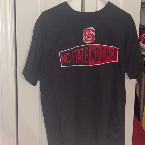 Colosseum Other - NC state colosseum T-shirt